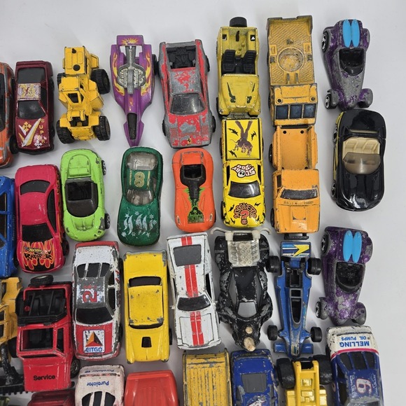 Huge Lot Of 90+ Vtg Diecast Toy Cars - Hot Wheels, Matchbox, cars - Picture 6 of 14